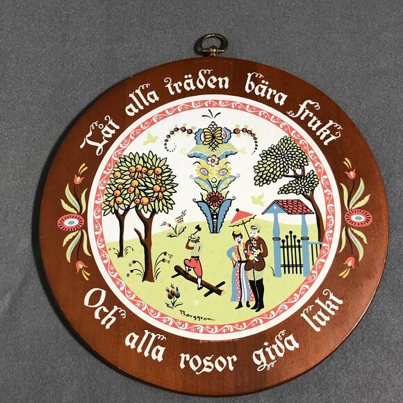 Vintage 1964 Berggren 12" Round Norwegian Rosemailing Wood Wall Plaque Signed - Picture 1 of 8
